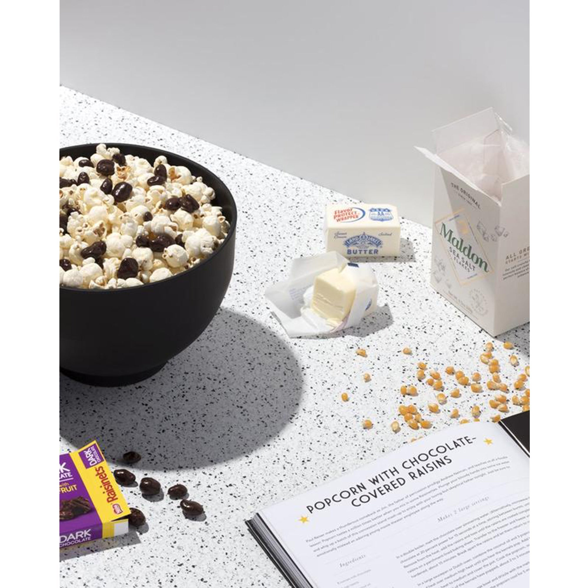 W&P Peak Popcorn Popper Action Photo
