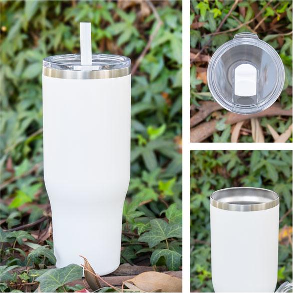 Elias Travel Mug Action Photo
